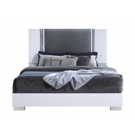 Global Furniture Usa Modern  High Gloss Ylime Smooth White King Bed With Led 3865